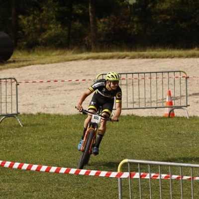 lisvijv4c_(Copy).jpg