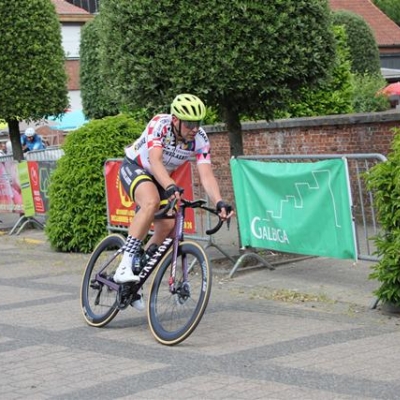 viervwv2h_(Copy).jpg