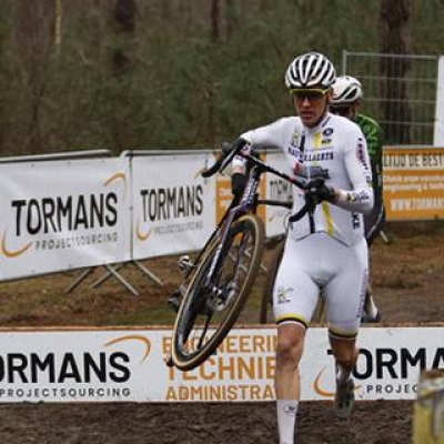 oostmjens7b_(Copy).jpg